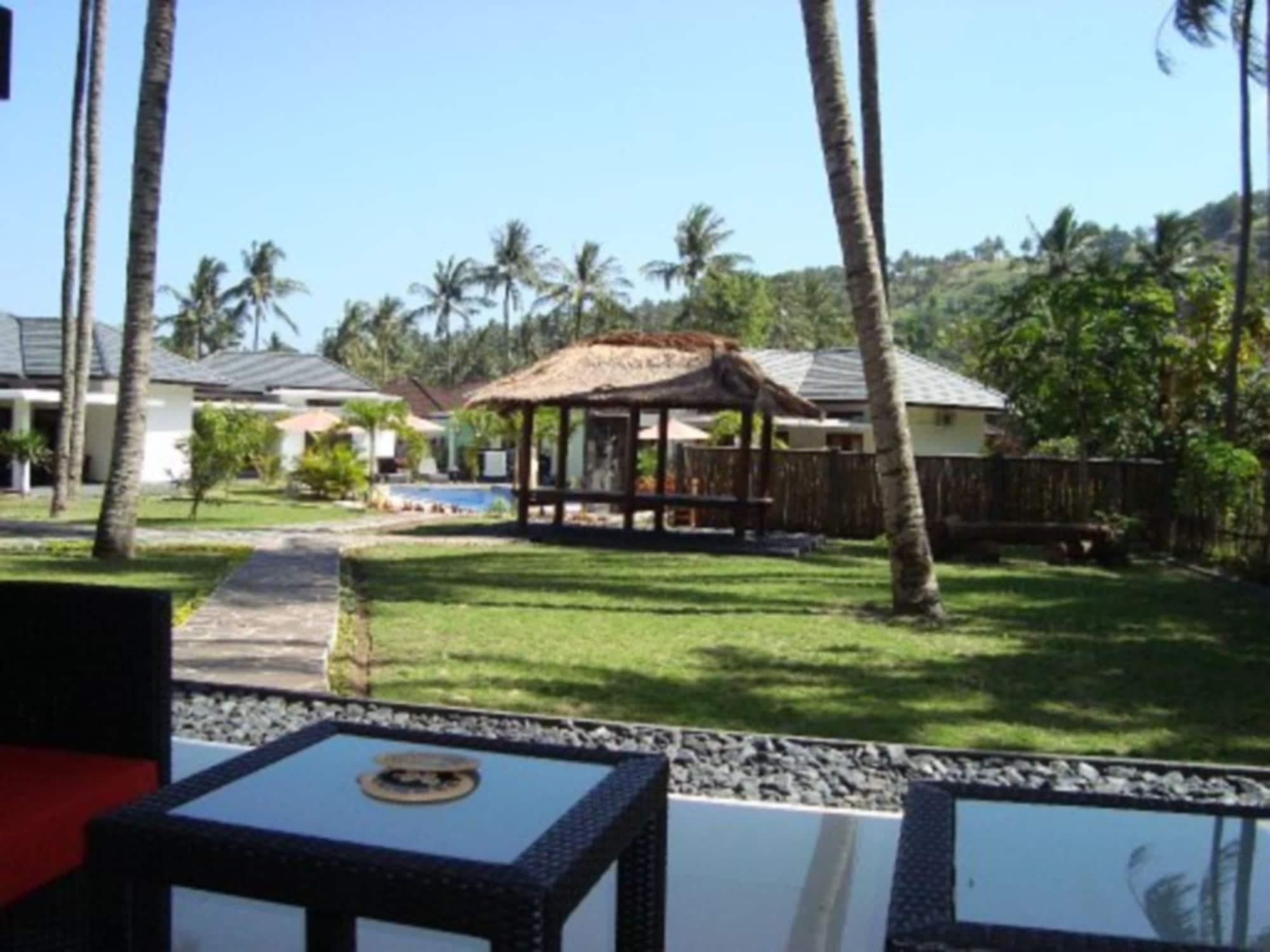 Dream Estate Resort Senggigi Esterno foto