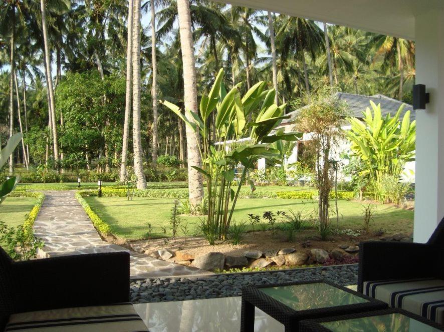 Dream Estate Resort Senggigi Esterno foto