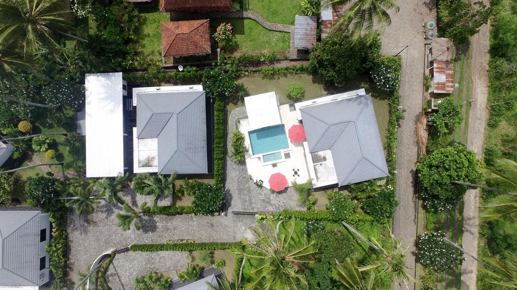 Dream Estate Resort Senggigi Esterno foto