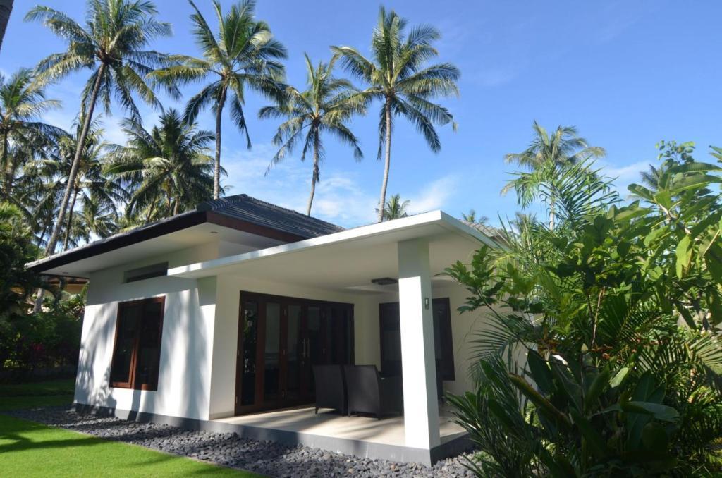 Dream Estate Resort Senggigi Esterno foto