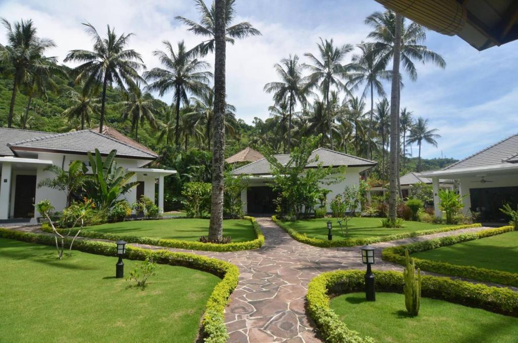 Dream Estate Resort Senggigi Esterno foto